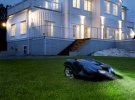 Automower 330X si potme aj posvieti