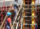 Zamestnanosť v stavebníctve SR klesá od septembra 2009